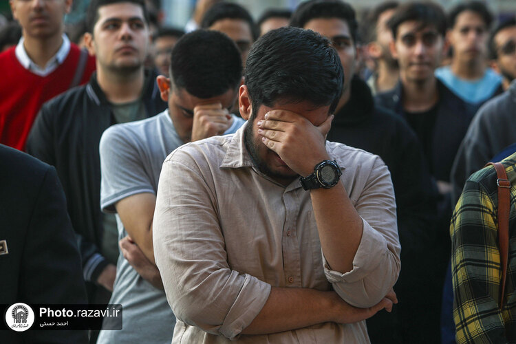 تشرف دانشجویان جدیدالورود دانشگاه علم و صنعت به حرم مطهر رضوی