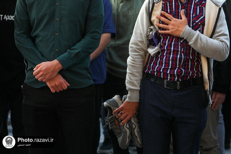 تشرف دانشجویان جدیدالورود دانشگاه علم و صنعت به حرم مطهر رضوی