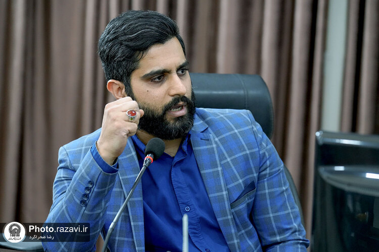 دوره آموزشی راهـنمایان کتـاب به‌نشــر