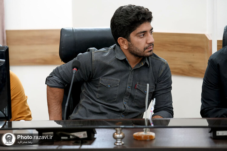 دوره آموزشی راهـنمایان کتـاب به‌نشــر