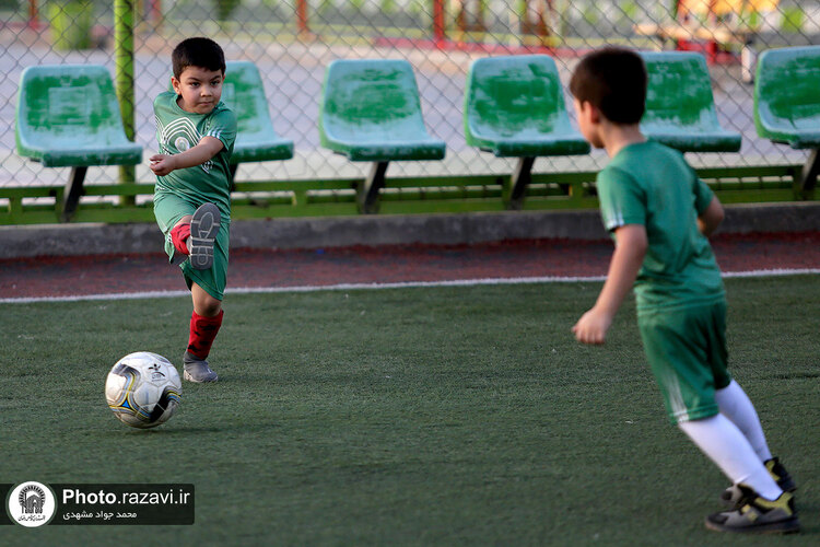 مدرسه فوتبال آستان قدس رضوی