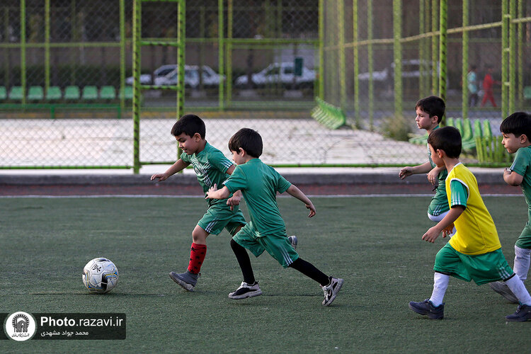 مدرسه فوتبال آستان قدس رضوی