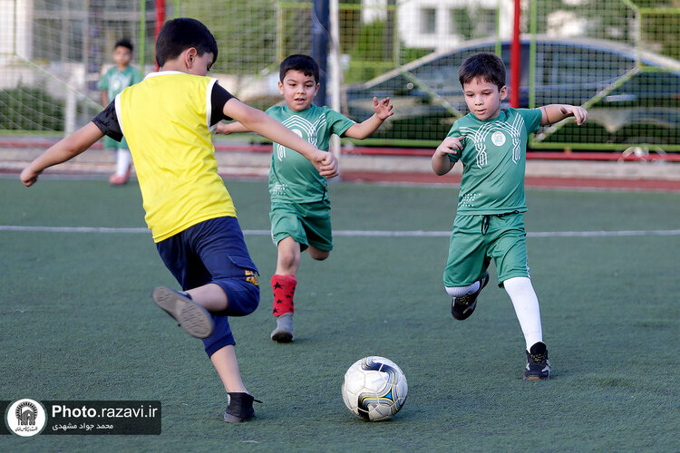 مدرسه فوتبال آستان قدس رضوی