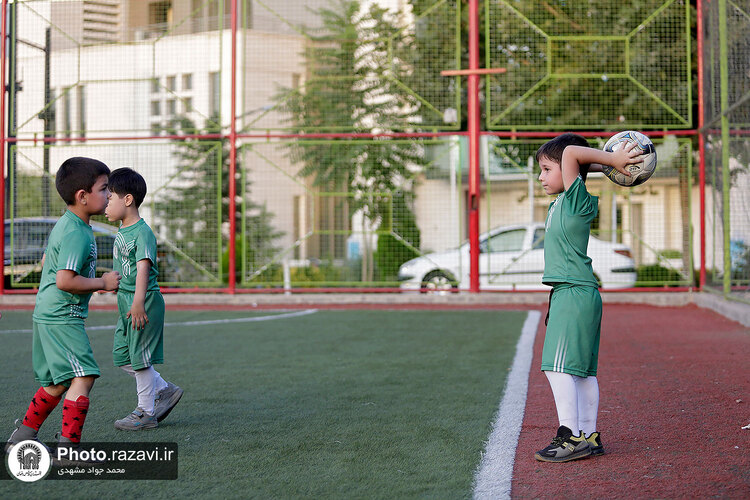 مدرسه فوتبال آستان قدس رضوی