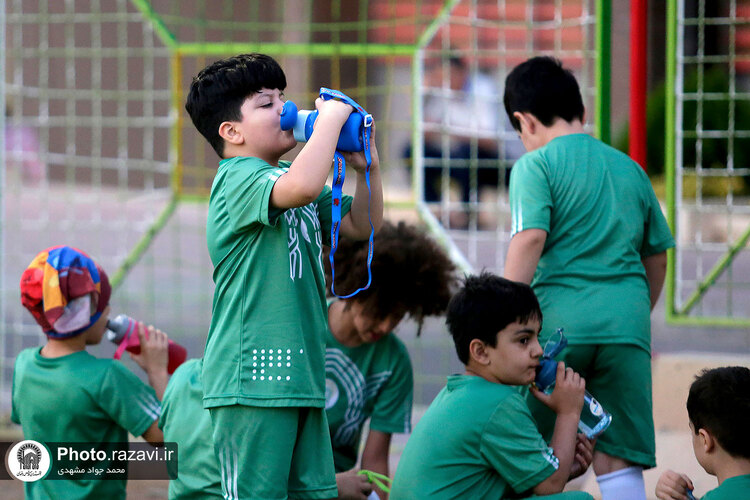 مدرسه فوتبال آستان قدس رضوی