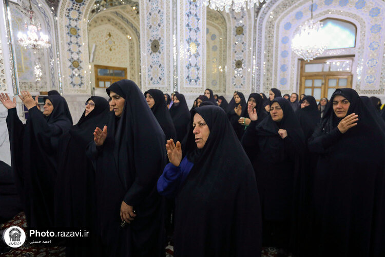 مراسم هيئت انصارالحسین(ع) شهر نکاء در حرم مطهر رضوی