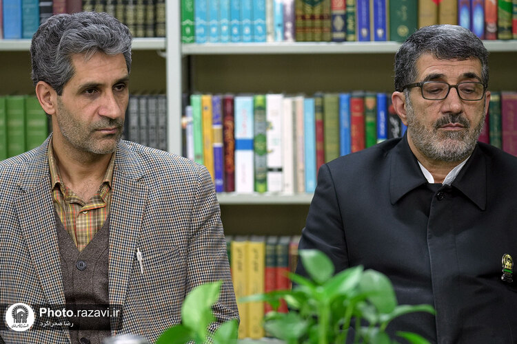 اهدای 1483 منبع مطالعاتی به کتابخانه آستان قدس رضوی