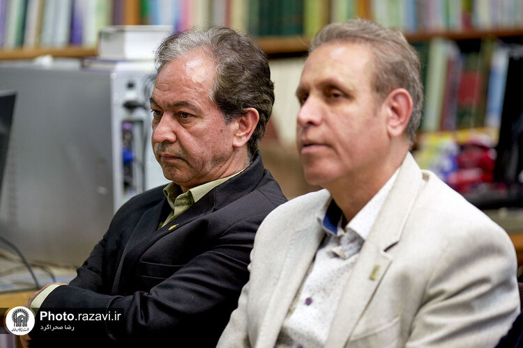 اهدای 1483 منبع مطالعاتی به کتابخانه آستان قدس رضوی