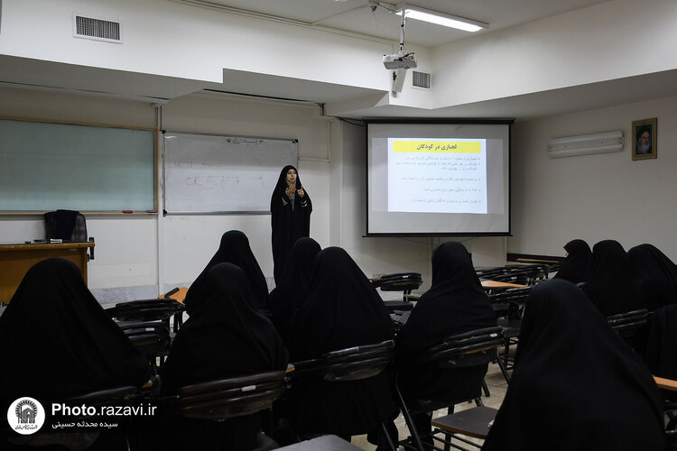 دوره آموزشی مربیان رواق کودک