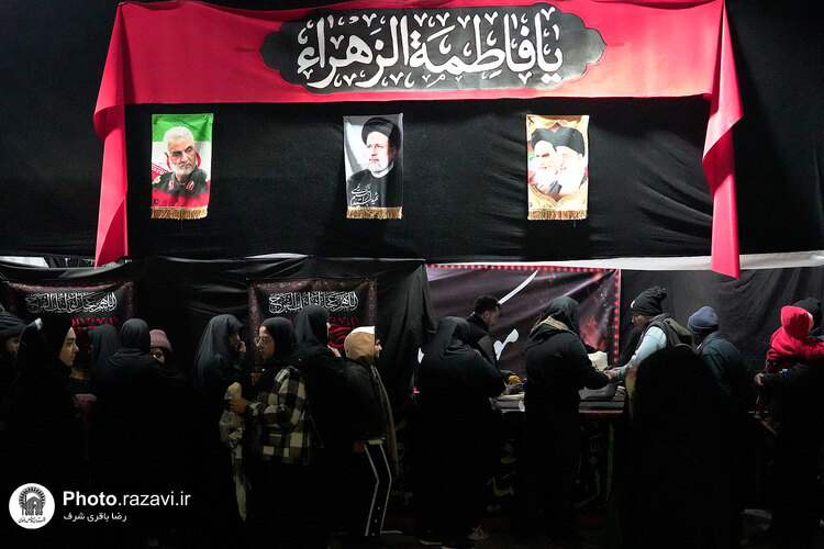 پذیرایی از زائران بارگاه منور رضوی در مواکب حرم مطهر