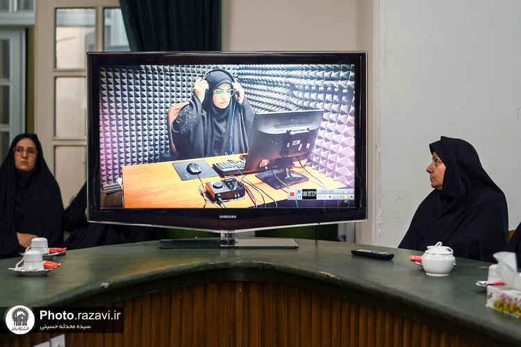 رونمایی از پایگاه منابع گویا و استودیوی کتابخانه دیجیتال حرم مطهر رضوی