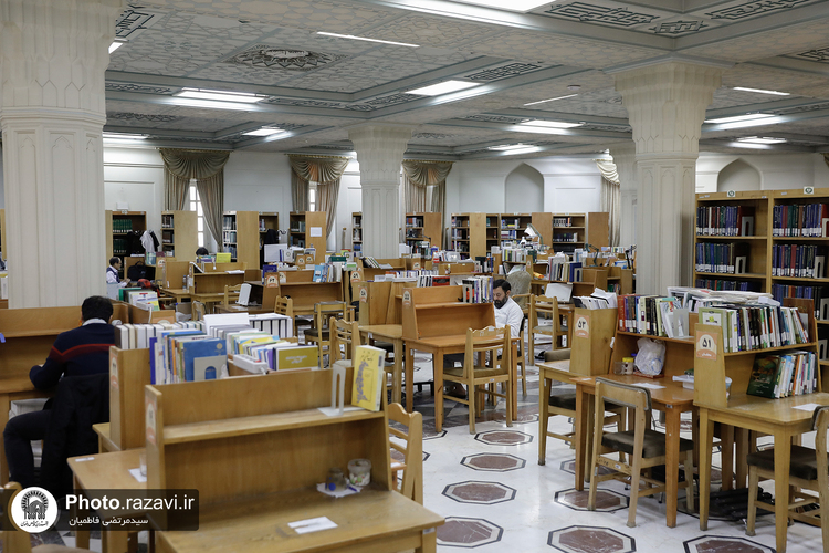 بازدید اساتید کشور تاجیکستان از کتابخانه مرکزی آستان قدس رضوی