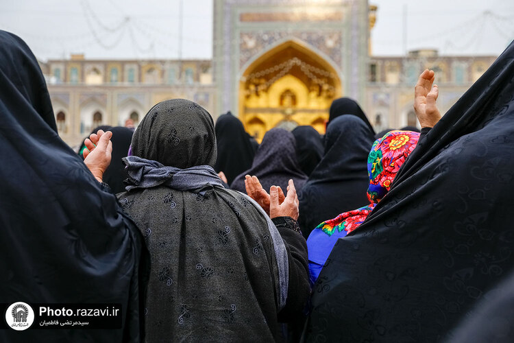 تشرف عشاير زيارت اولی سراسر كشور به حرم مطهر رضوی