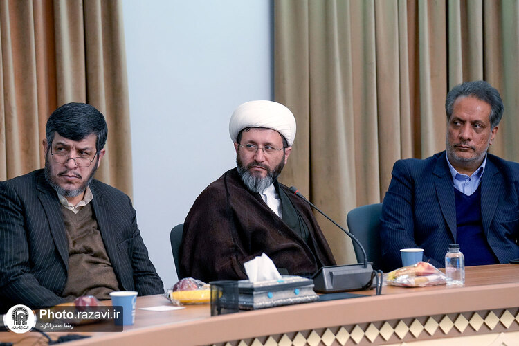 نشست تبیین ضرورت توجه به نشر بین الملل در آستان قدس رضوی