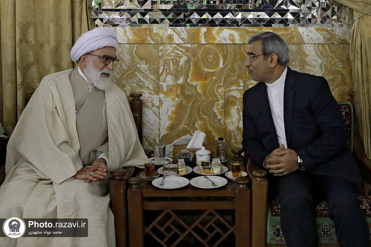 جشن روز میلاد امیرالمومنین در حرم مطهر رضوی