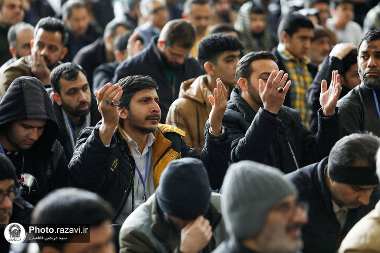 آیین معنوی اعتکاف در حرم مطهر رضوی-2