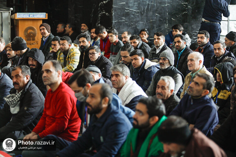 آیین معنوی اعتکاف در حرم مطهر رضوی-2