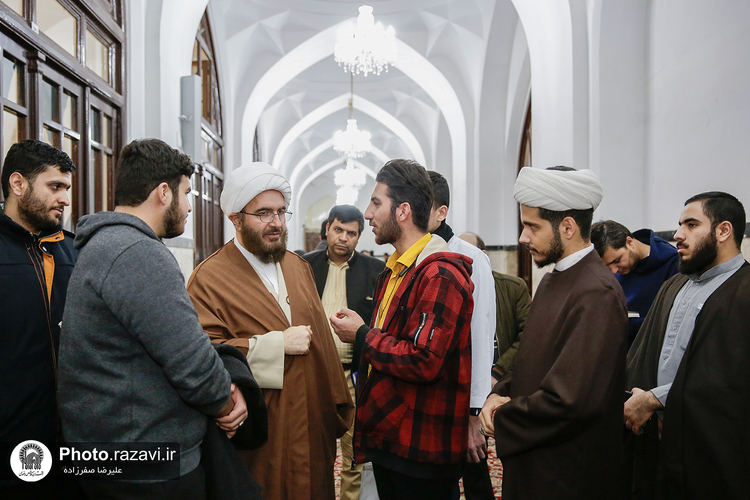 آیین معنوی اعتکاف در حرم مطهر رضوی-3