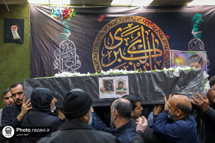 تشییع پیکر همسر سردار شهید عبدالحسین برونسی در مشهد