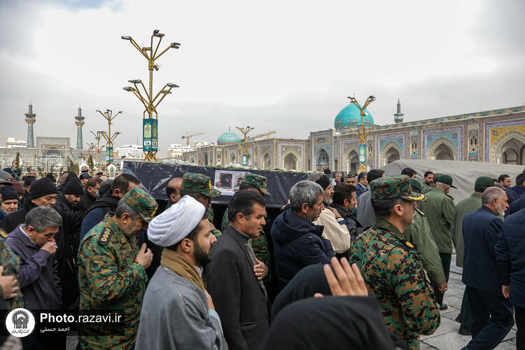 تشییع پیکر همسر سردار شهید عبدالحسین برونسی در مشهد