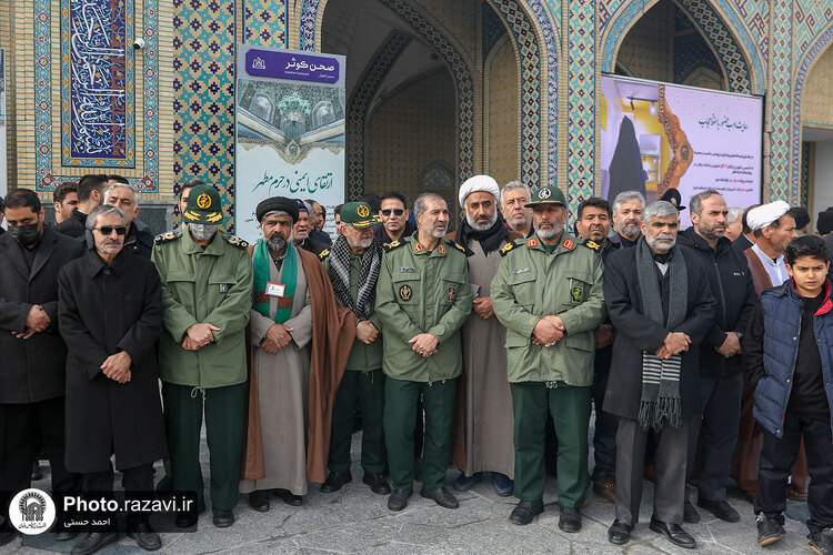 تشییع پیکر همسر سردار شهید عبدالحسین برونسی در مشهد