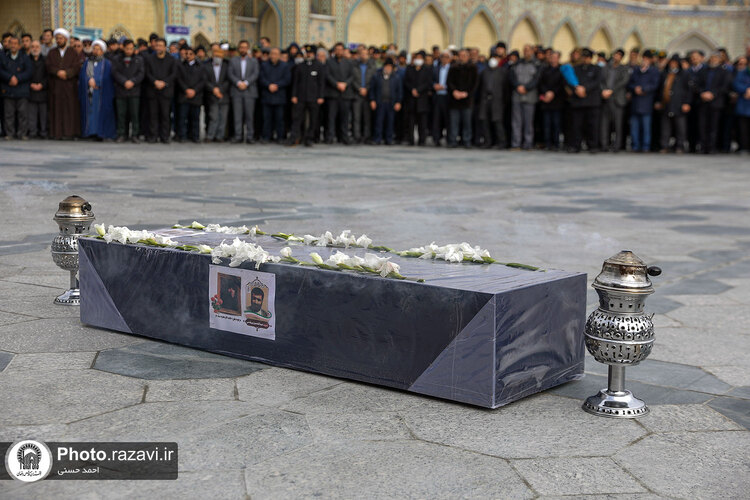 تشییع پیکر همسر سردار شهید عبدالحسین برونسی در مشهد