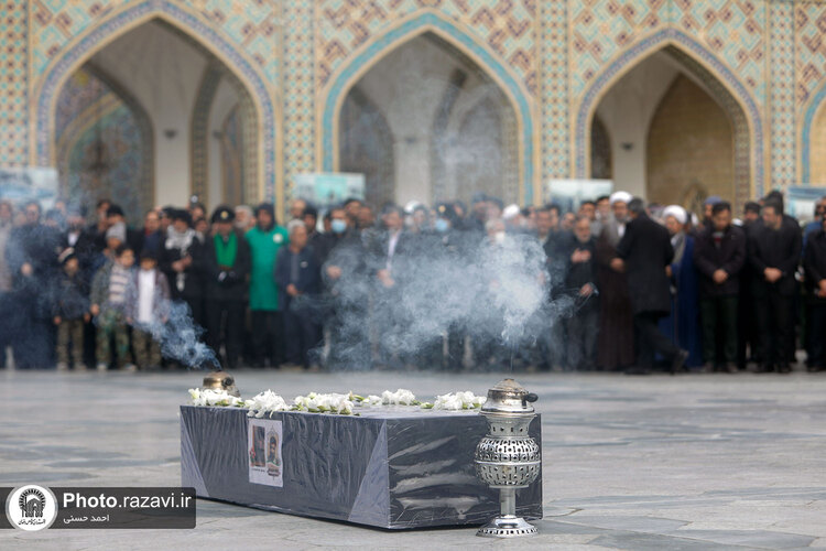 تشییع پیکر همسر سردار شهید عبدالحسین برونسی در مشهد