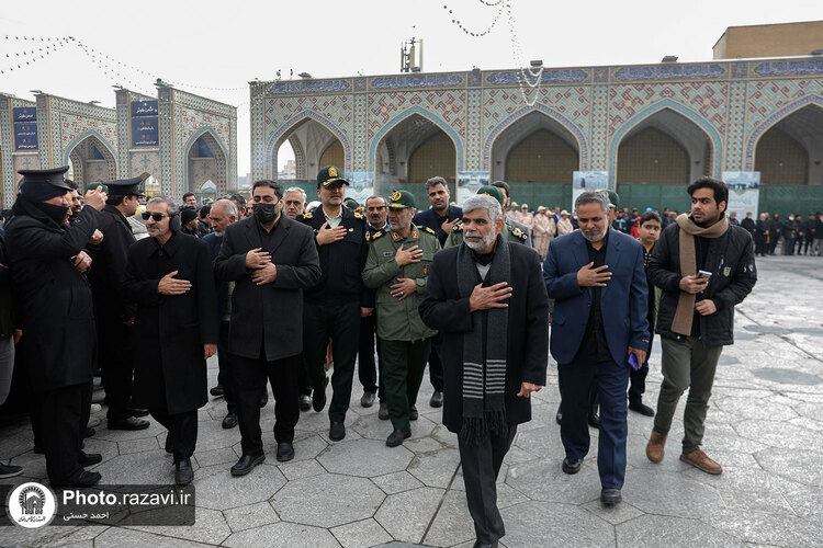 تشییع پیکر همسر سردار شهید عبدالحسین برونسی در مشهد