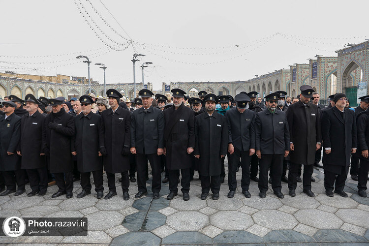 تشییع پیکر همسر سردار شهید عبدالحسین برونسی در مشهد