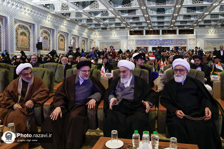 آیین افتتاحیه چهل‌ویکمین دوره مسابقات بین‌المللی قرآن در حرم رضوی