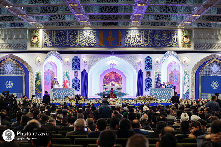 آیین افتتاحیه چهل‌ویکمین دوره مسابقات بین‌المللی قرآن در حرم رضوی