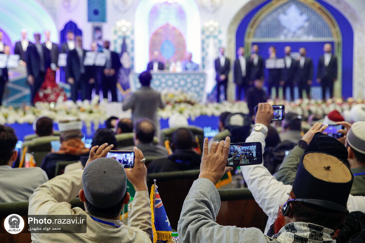 آیین افتتاحیه چهل‌ویکمین دوره مسابقات بین‌المللی قرآن در حرم رضوی