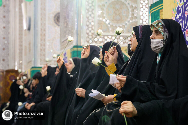 ویژه برنامه ولادت اقمار در حرم مطهر رضوی