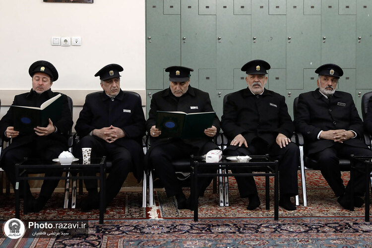 مجلس ترحیم همسر شهید برونسی در حرم مطهر رضوی