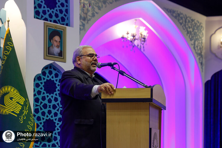 جشن پرسنل خدمات فرش در حرم مطهر رضوی