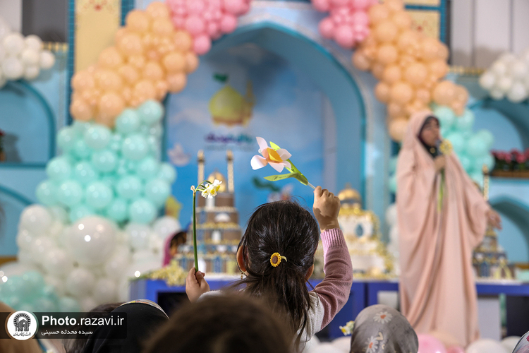 جشن «شکوفه‌های انتظار»