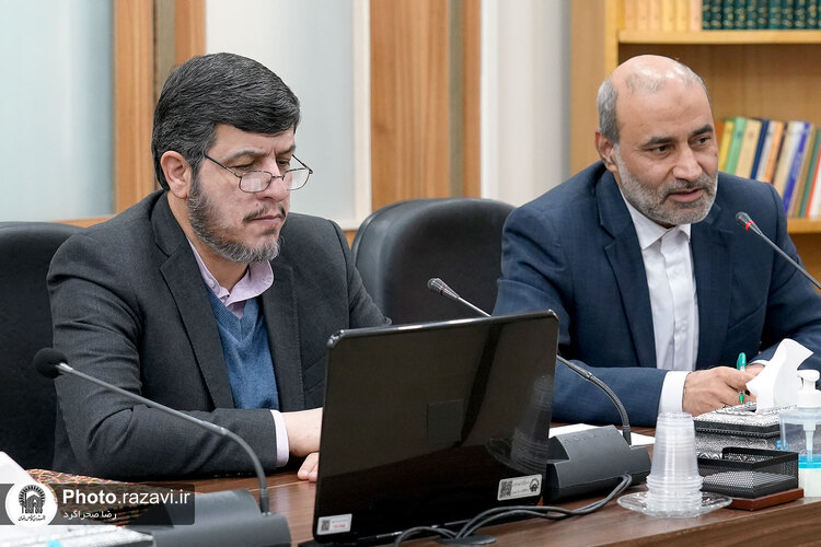 مراسم اهداء احکام سرکشیک‌ها و معاونین کشیک‌های «خدمت علمی» در آستان قدس رضوی