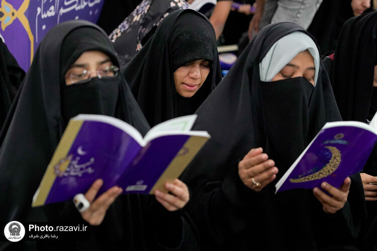 مراسم احیا زائران اردو زبان در شب نوزدهم ماه مبارک رمضان