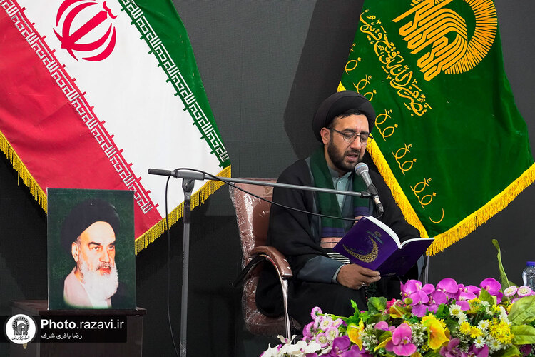 مراسم احیا زائران اردو زبان در شب نوزدهم ماه مبارک رمضان