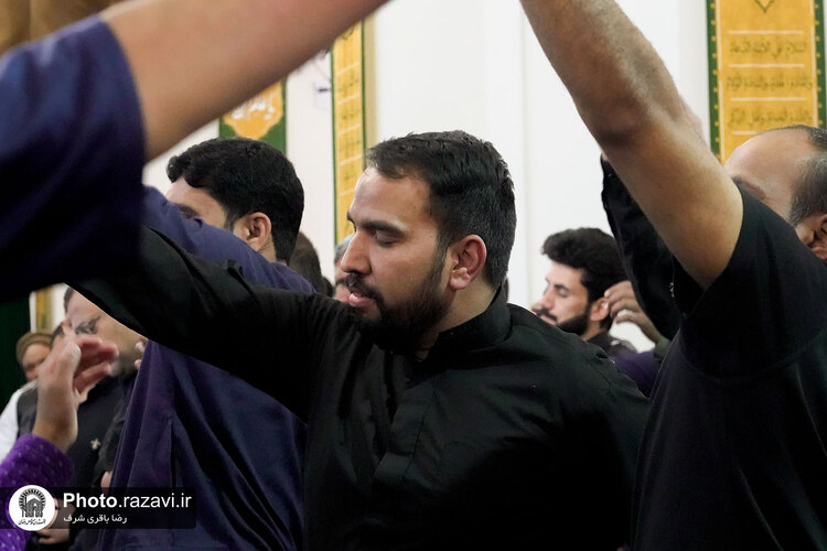 مراسم احیا زائران اردو زبان در شب نوزدهم ماه مبارک رمضان