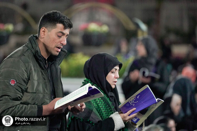 مراسم احیا شب بیست و یکم ماه مبارک رمضان در حرم مطهر رضوی-2