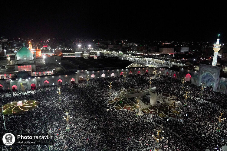مراسم احیا شب بیست و یکم ماه مبارک رمضان در حرم مطهر رضوی-2