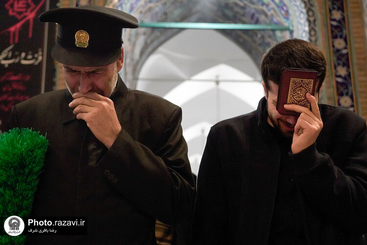 مراسم احیا شب بیست و یکم ماه مبارک رمضان در حرم مطهر رضوی-2