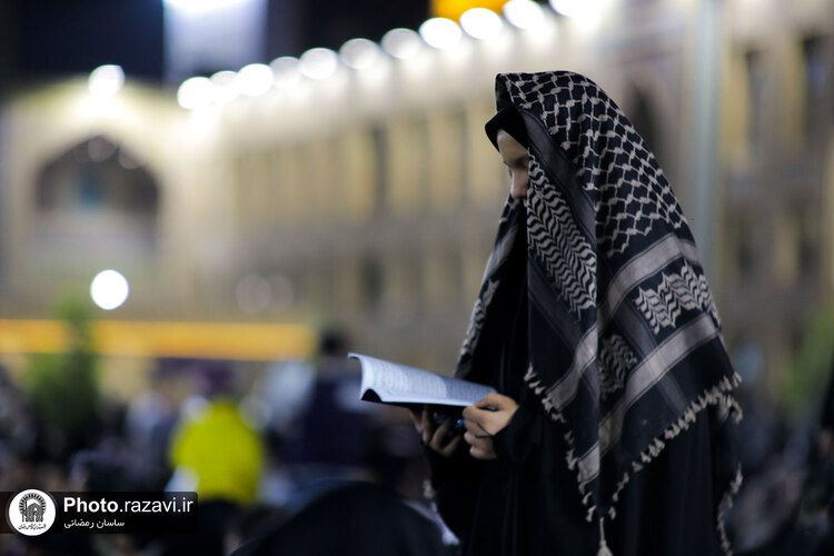 مراسم احیا شب بیست و یکم ماه مبارک رمضان در حرم مطهر رضوی-2
