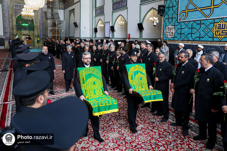 آئین اذن اعزام کاروان های زیر سایه خورشید در حرم مطهر رضوی