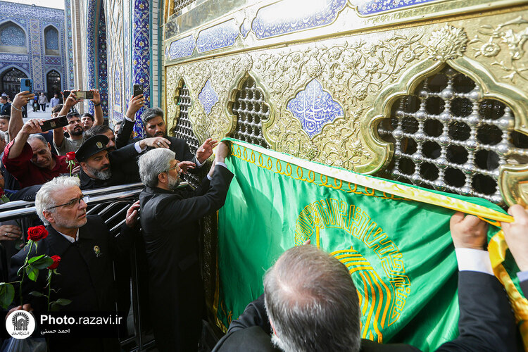 آئین اذن اعزام کاروان های زیر سایه خورشید در حرم مطهر رضوی