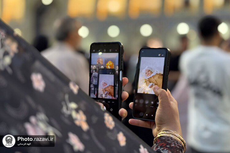 حال و هوای حرم مطهر رضوی در دهه کرامت