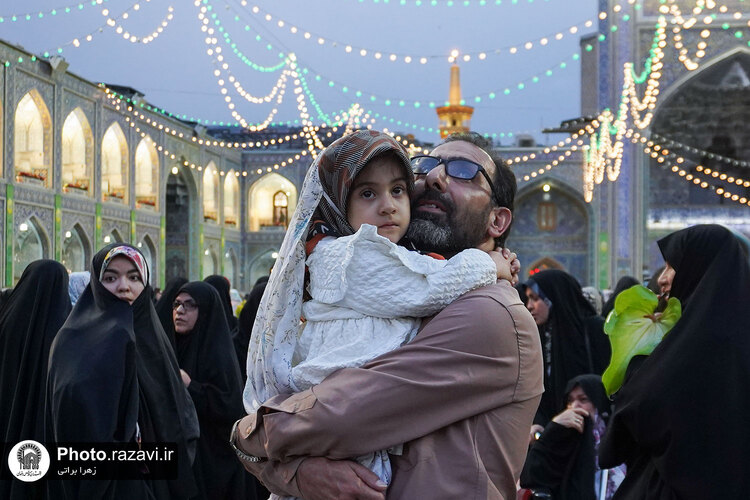 حال و هوای حرم مطهر رضوی در دهه کرامت