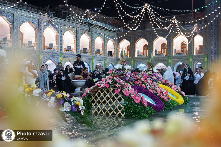 حال و هوای حرم مطهر رضوی در دهه کرامت