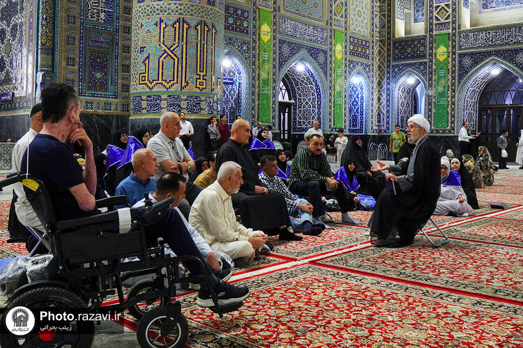 حال و هوای حرم مطهر رضوی در دهه کرامت